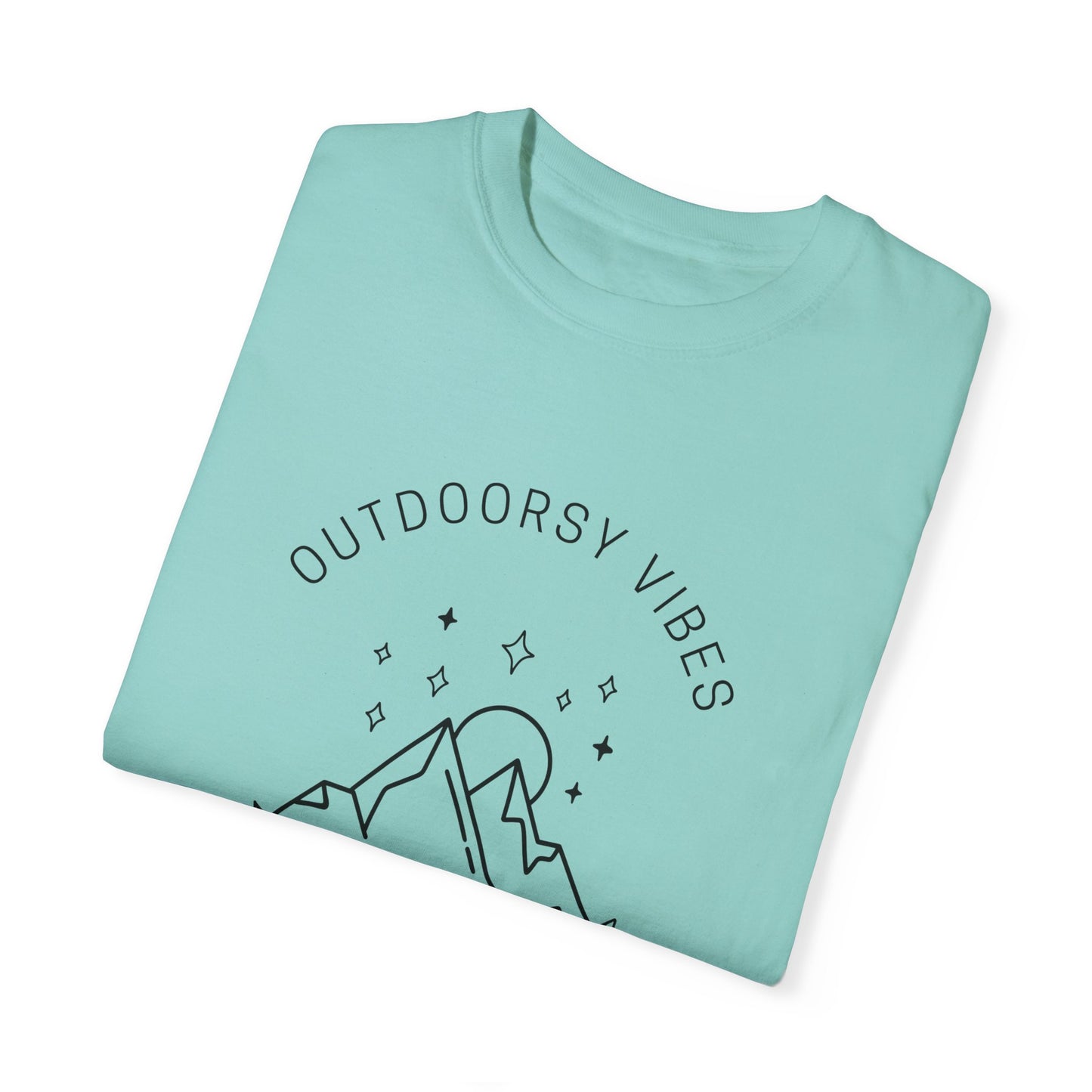 Outdoorsy Vibes, Happy Lives T-Shirt